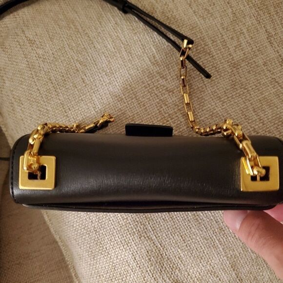 Michael Kors Gia small chain crossbody purse - Picture 6 of 8